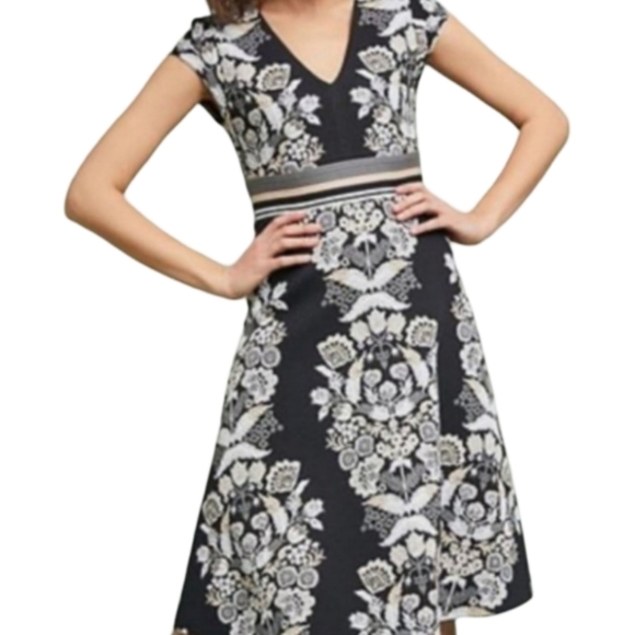 Anthropologie Ett:twa Soiree Black Embroidered Floral Midi Dress Size 2 - Picture 2 of 11
